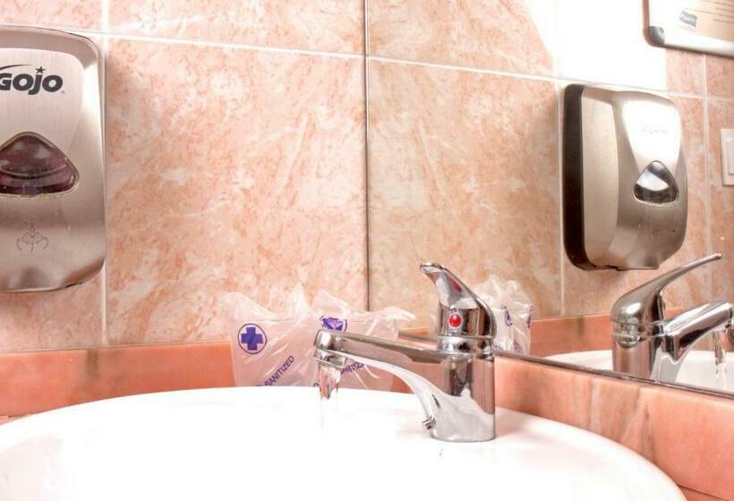 Номер Стандарт, Pension Europa