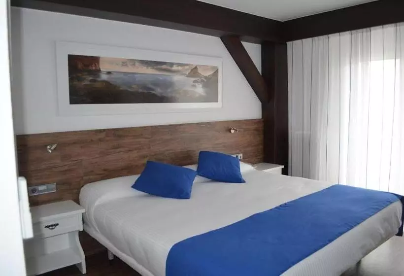 Habitació Superior, Santa Anna