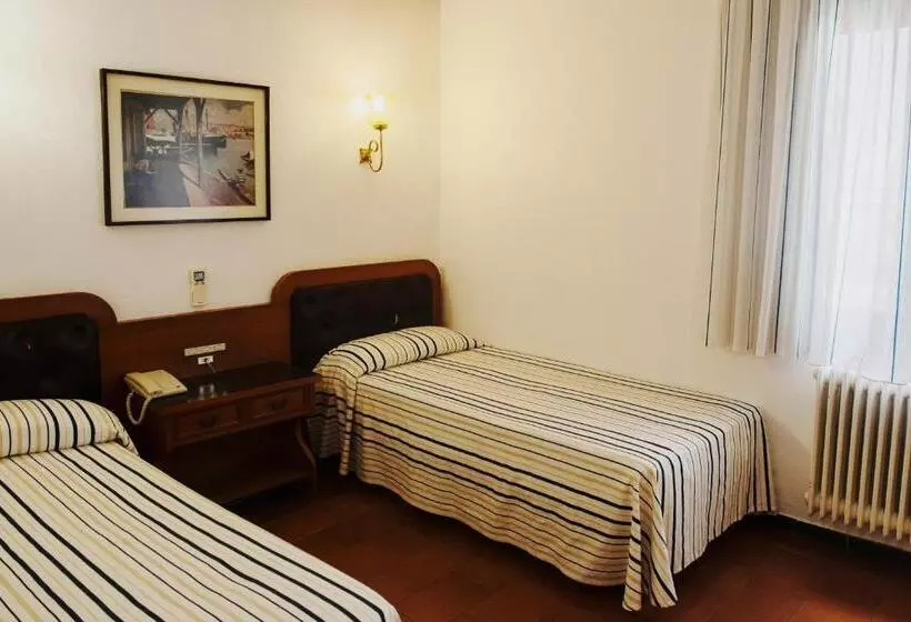 Habitació Economy Individual, Santa Anna