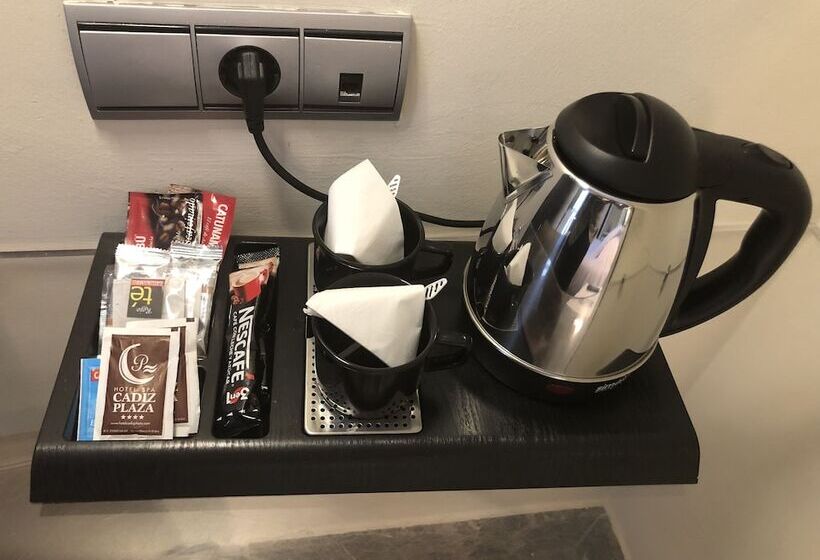 Quarto Superior Vista Mar, Spa Cádiz Plaza