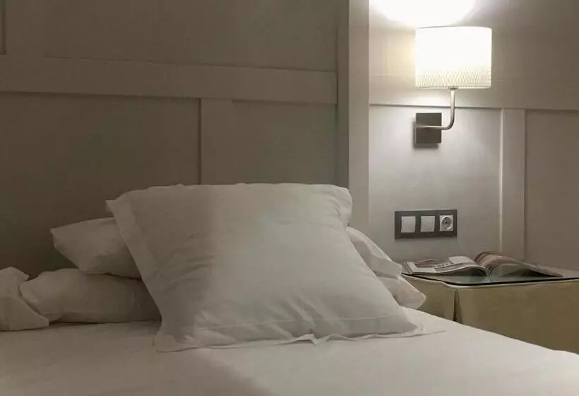 Quarto standart individual, Valdecoro