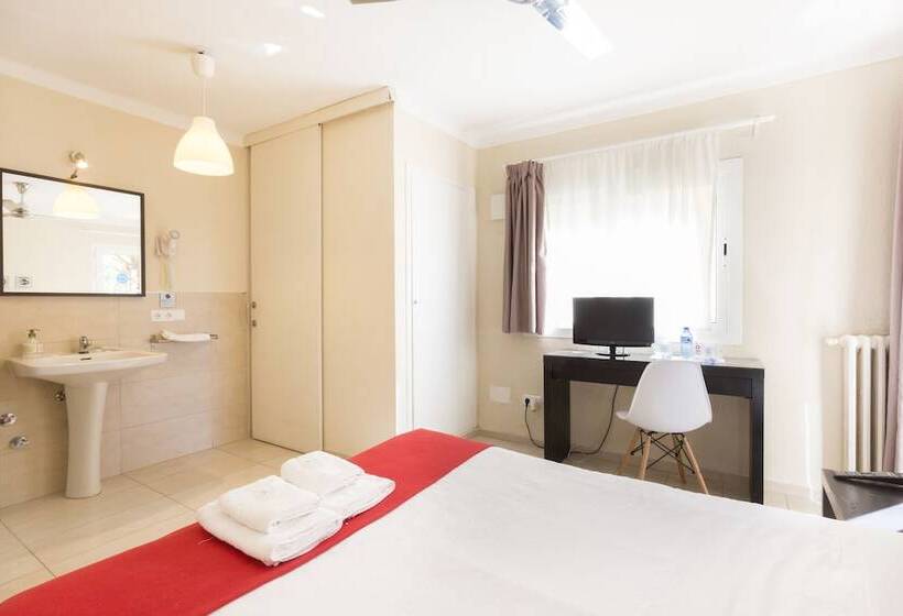 バルコニー付きスタンダードルーム, Hostal Bonany