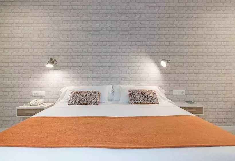 Habitación Estándar, Hostal Menurka