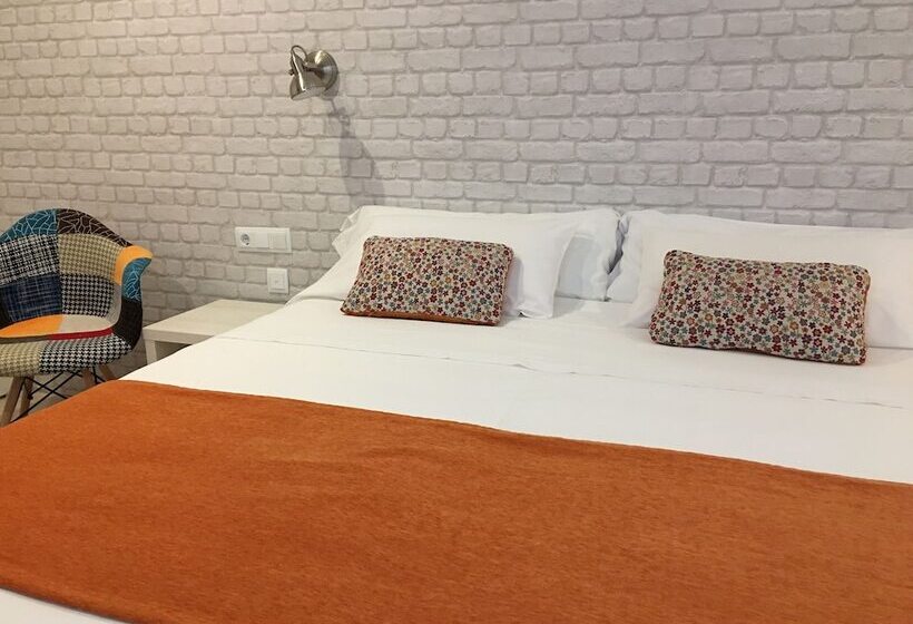 Номер Стандарт, Hostal Menurka