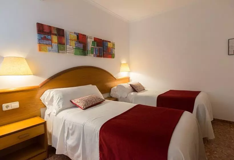 Cameră Standard Individuală, Hostal Menurka
