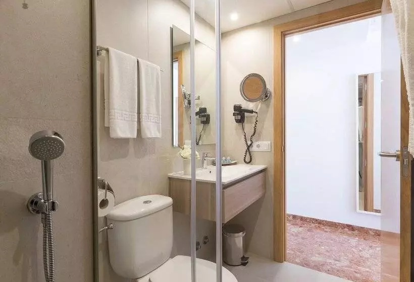 Habitación Superior, Hostal Menurka