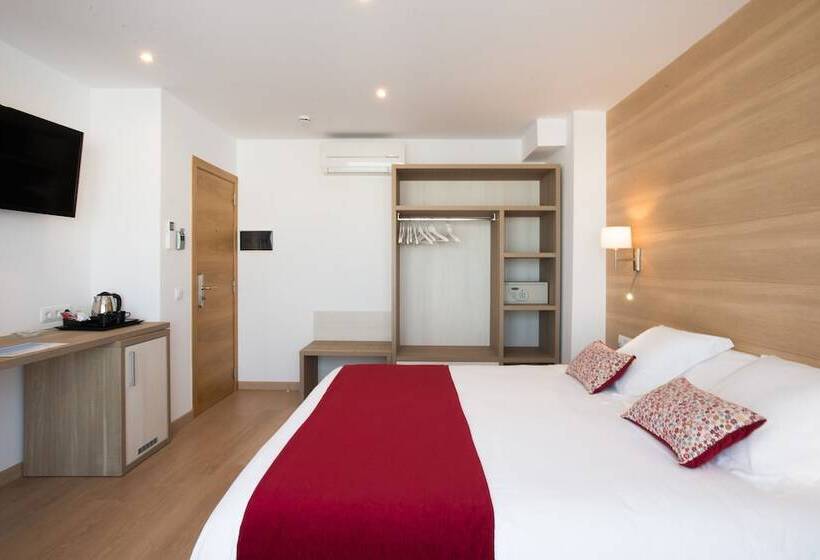 Номер Deluxe, Hostal Menurka