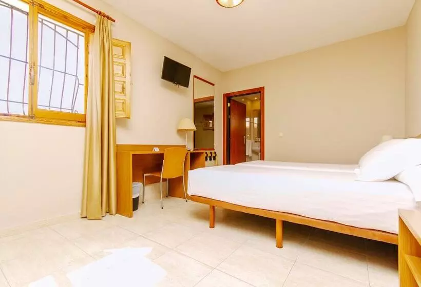 اتاق استاندارد, Hostal San Juan