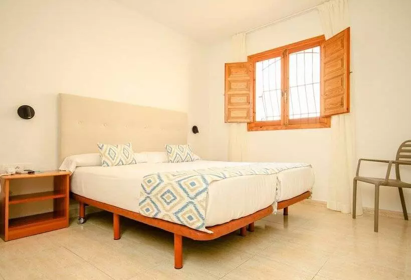 اتاق سوپریور, Hostal San Juan