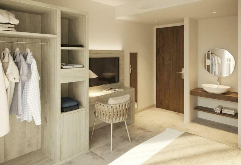 이코노미 룸, Eques Petit Resort