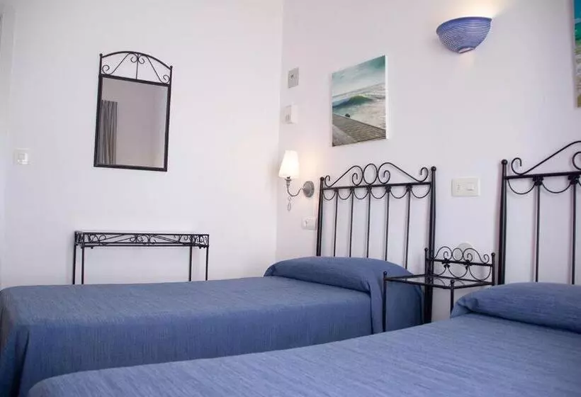 اتاق استاندارد, Hostal Alemania