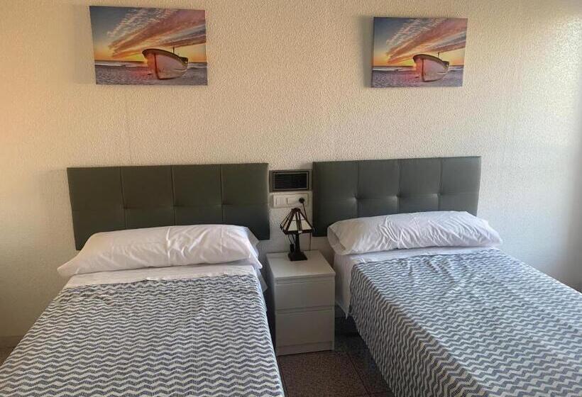 标准间, Hostal El Perejil