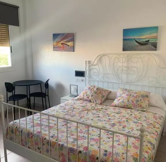 スタンダードルーム, Hostal El Perejil