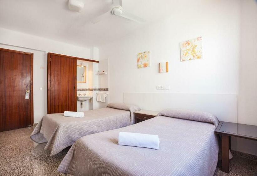 스탠다드 룸 공동 욕실, Hostal Las Nieves