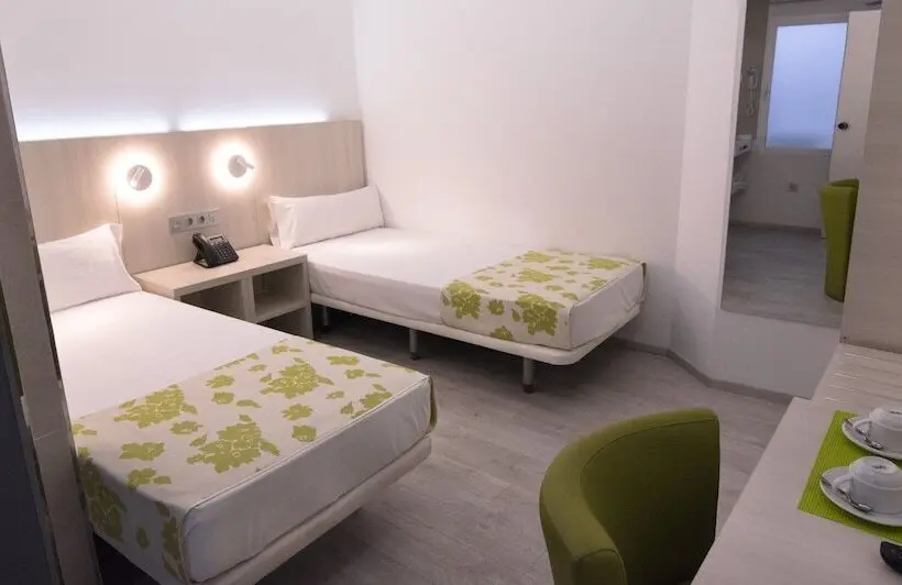 이코노미 룸, Rambla Alicante