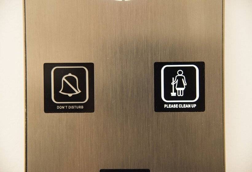 스탠다드 룸 킹사이즈 침대, Rambla Alicante