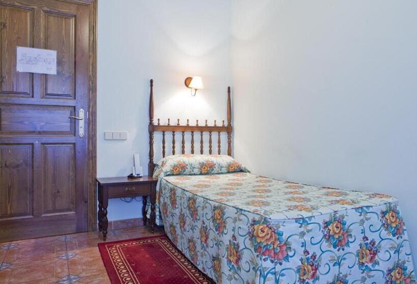 חדר סטנדרט יחיד, Rey Niño