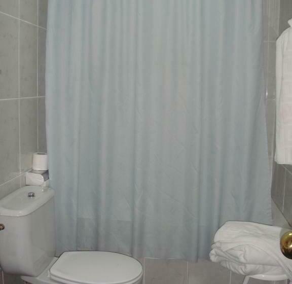 اتاق استاندارد, Hostal Serpol