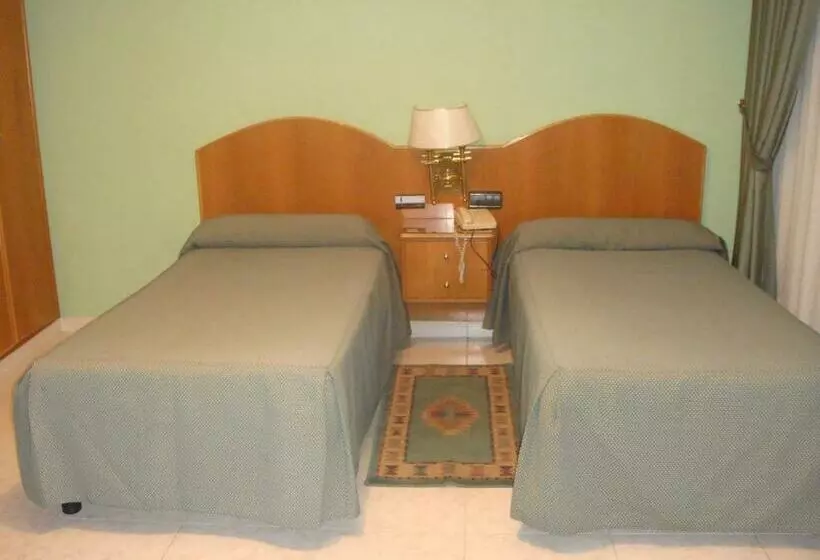 اتاق استاندارد, Hostal Serpol