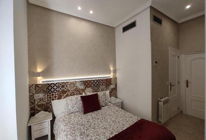 اتاق استاندارد, Hostal Alfaro