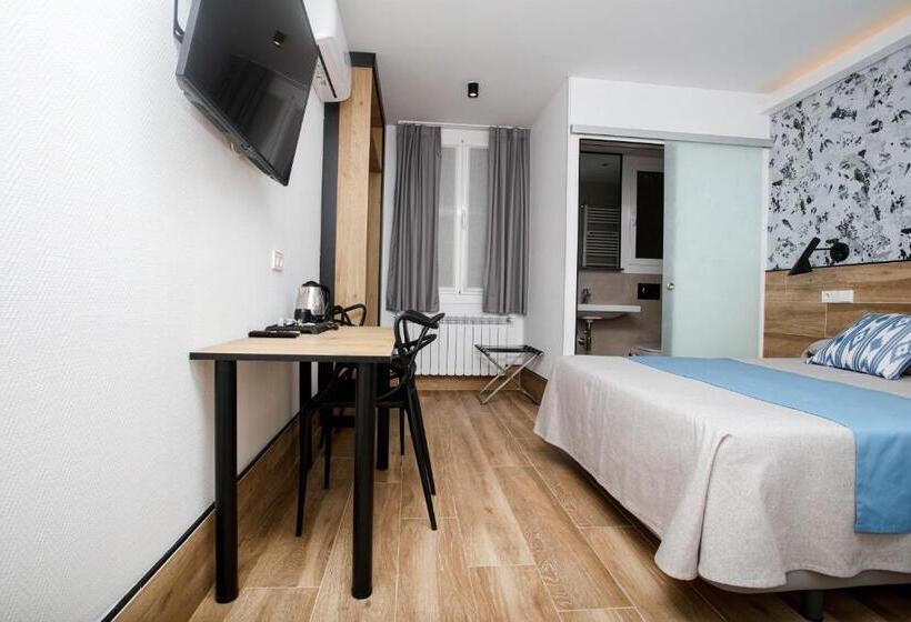 اتاق استاندارد یک نفره, Hostal Castilla Ii Puerta Del Sol