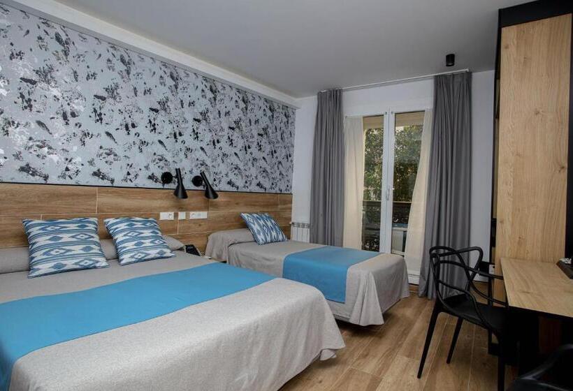 اتاق استاندارد سه نفره, Hostal Castilla Ii Puerta Del Sol