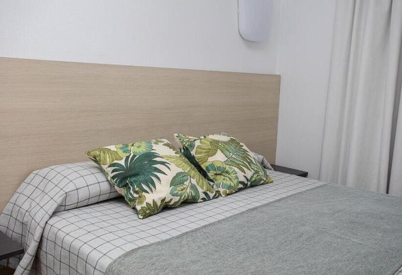 اتاق استاندارد یک نفره, Hostal Castilla Ii Puerta Del Sol