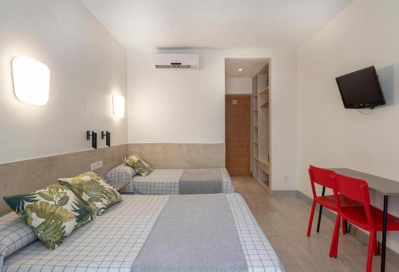 اتاق استاندارد, Hostal Castilla Ii Puerta Del Sol