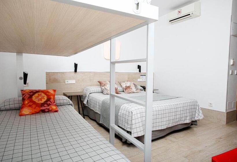 اتاق استاندارد سه نفره, Hostal Castilla Ii Puerta Del Sol