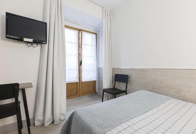 اتاق استاندارد, Hostal Castilla Ii Puerta Del Sol
