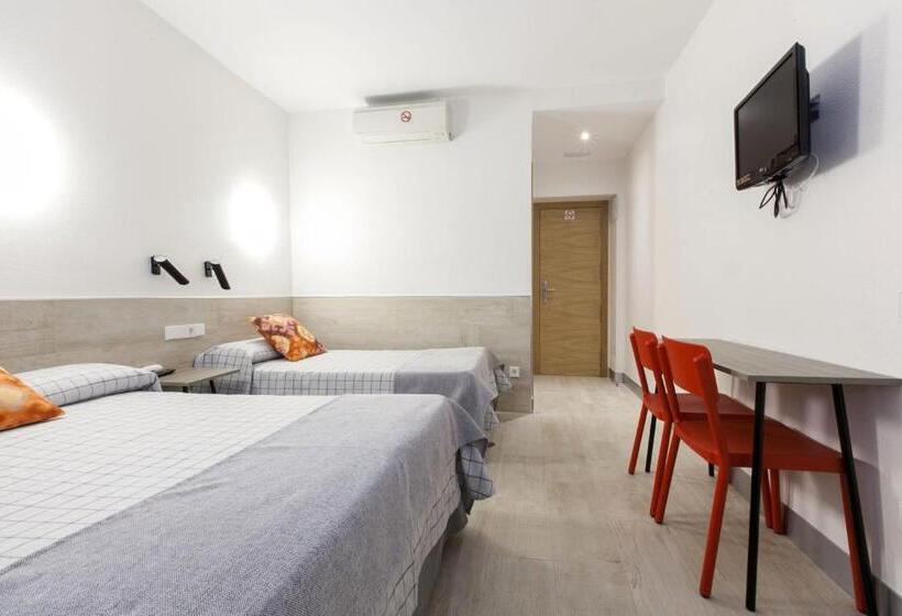 اتاق استاندارد, Hostal Castilla Ii Puerta Del Sol