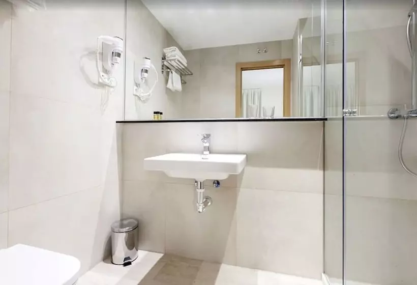 اتاق استاندارد یک نفره, Hostal Castilla Ii Puerta Del Sol