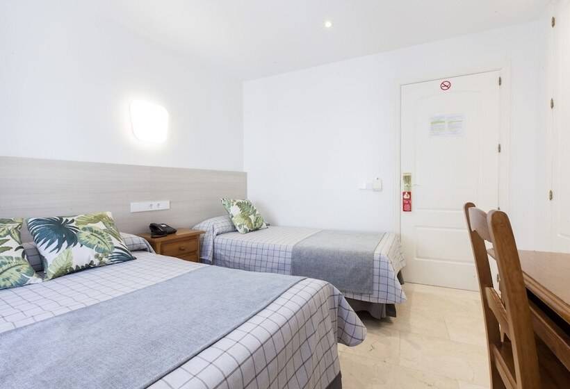 اتاق استاندارد, Hostal Castilla Ii Puerta Del Sol