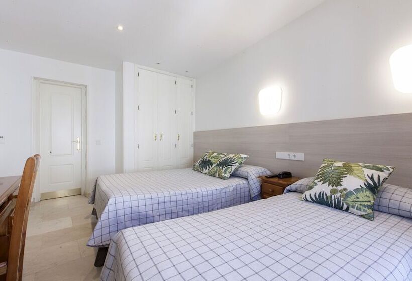 اتاق استاندارد, Hostal Castilla Ii Puerta Del Sol