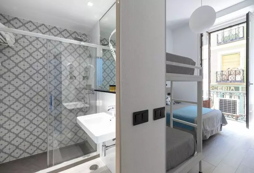 اتاق خانوادگی, Hostal Castilla Ii Puerta Del Sol