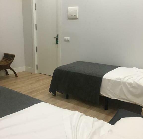 اتاق استاندارد, Hostal Manuela By Gaiarooms