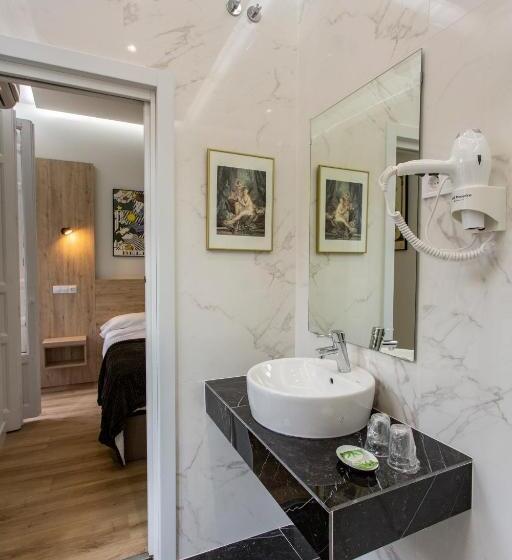 اتاق استاندارد, Hostal Manuela By Gaiarooms