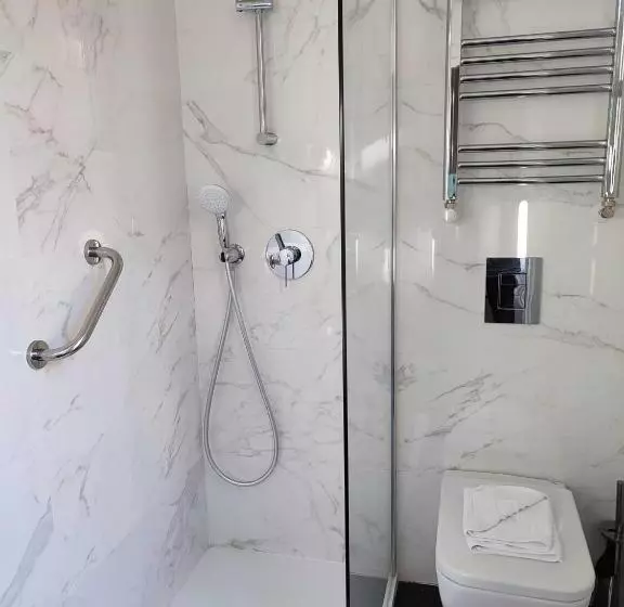 اتاق استاندارد سه نفره, Hostal Manuela By Gaiarooms
