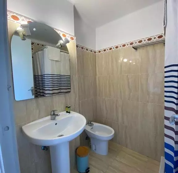Standard-huone Merinäkymä Parveke, Hostal Santa Gemma
