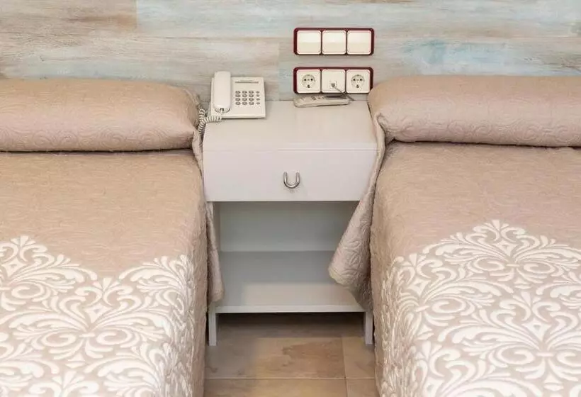 Standart Oda, Hostal Viky