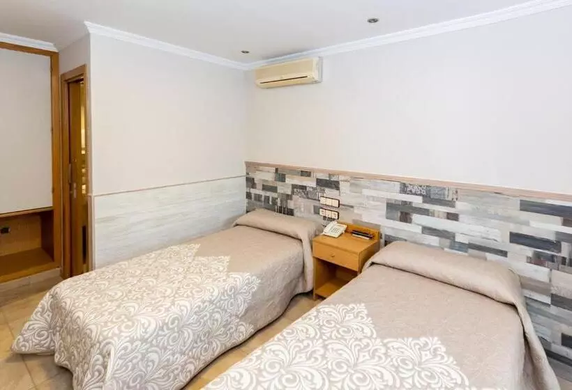 اتاق استاندارد, Hostal Viky