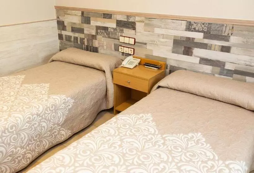 اتاق استاندارد, Hostal Viky