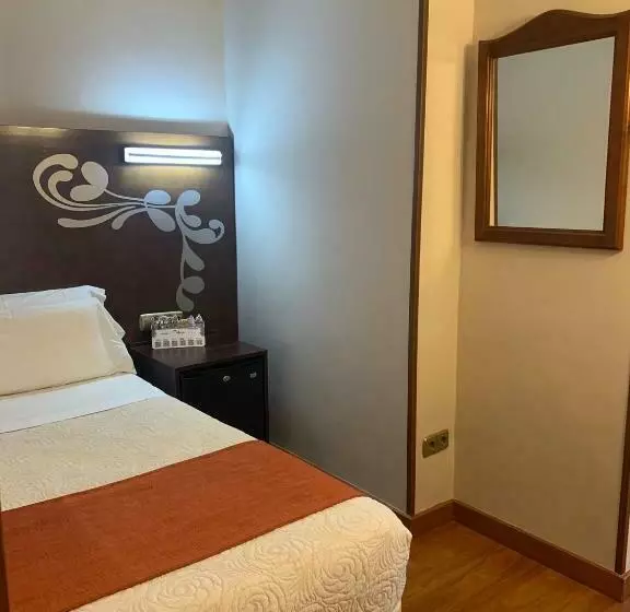 اتاق استاندارد یک نفره, Alameda Málaga