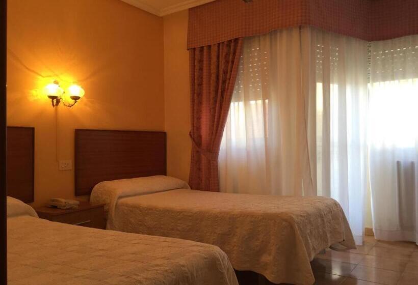 Номер Стандарт, Derby