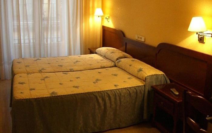 اتاق استاندارد, Hostal Benamar