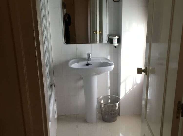 Номер Стандарт Индивидуальный, Hostal Cervantes