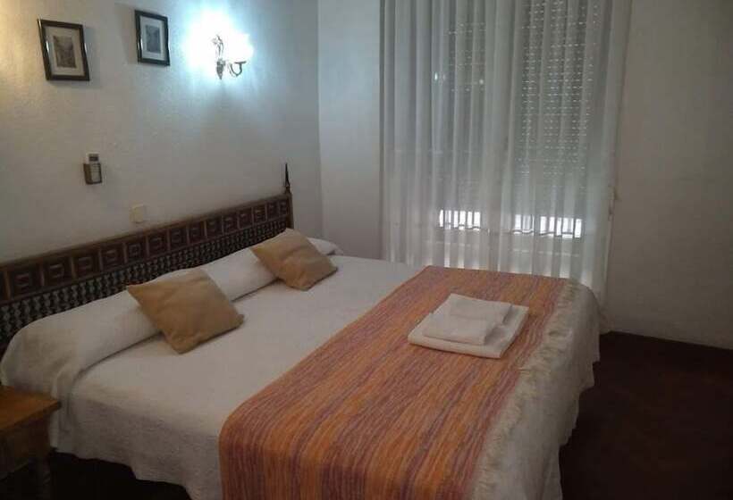 اتاق عادی, Hostal Esmeralda