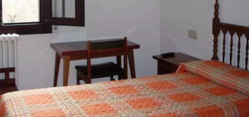 スタンダードシングルルーム, Hostal Fondevila
