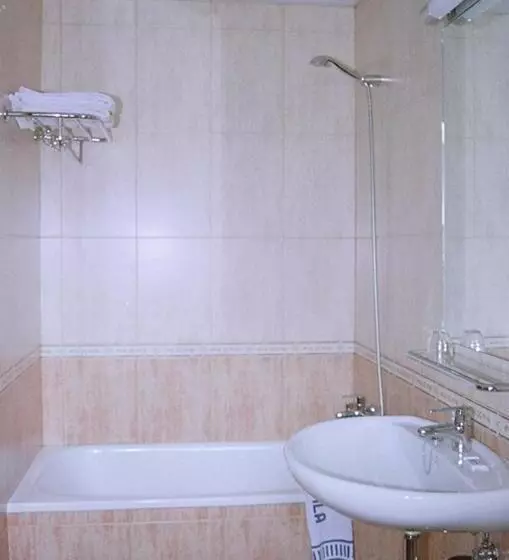 スタンダードシングルルーム, Hostal Fondevila