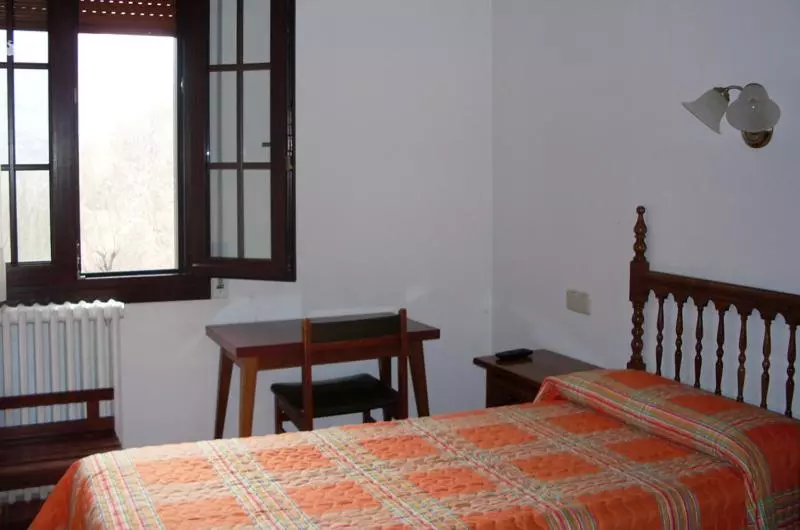 スタンダードシングルルーム, Hostal Fondevila